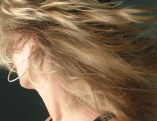 �C�mo cuidar el pelo rubio en verano?