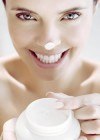 Piel grasa: los cuidados de belleza diarios que necesita