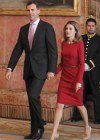 La princesa Letizia y el pr�ncipe Felipe, cogidos de la mano y m�s c�mplices que nunca