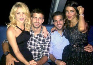 Cesc F�bregas, Daniella Semaan y Carles Puyol, felicitan a Shakira y Gerard Piqu� por el nacimiento de Milan