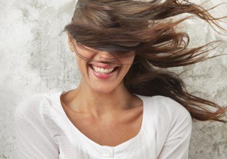 Pelo corto, largo, rizado, liso... ¡Los 15 mejores trucos de belleza para el cabello!