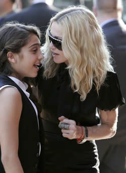 Madonna ya tiene a Mercy