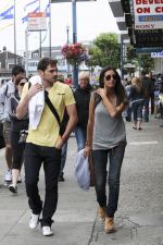Iker Casillas y Sara Carbonero pasean con look casual por las calles de San Francisco