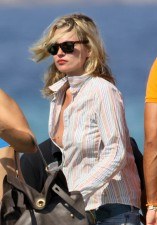 Kate Moss no suele utilizar sujetador