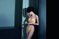 Conjunto lencero amarillo de Simone Perele