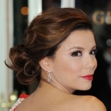 Eva Longoria suele optar por recogidos