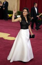 Salma Hayek es una de las actrices m�s bajitas