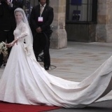 Catalina vestida de novia
