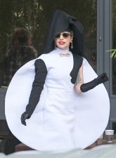 Lady Gaga: una galleta de blanco y negro