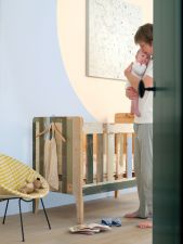 Cuna de madera