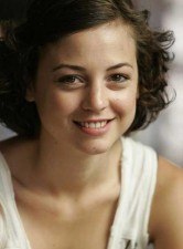 Leonor Watling no necesita cubrir sus ex�ticos rasgos