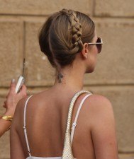 Nicky Hilton escoge los recogidos para salir a pasear
