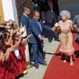 Do�a Cayetana y Alfonso D�ez, convertidos en marido y mujer