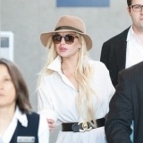 Lindsay Lohan con sombrero