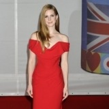 Lana del Rey, de rojo pasi�n en la entrega de los premios Brit