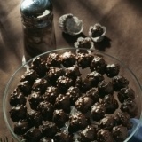 Frutas heladas al chocolate