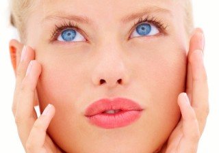 Las claves de un contorno de ojos joven y sin arrugas