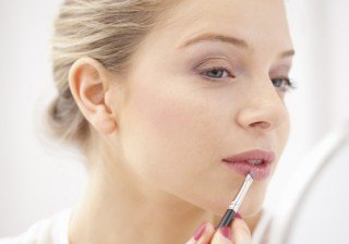 Maquillaje rejuvenecedor ¡los trucos que te quitan años de encima!