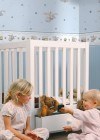 Trucos decorativos fáciles con papel pintado para habitaciones infantiles