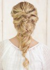 Peinados para novias: recogidos deshechos, trenzas y buns, los favoritos