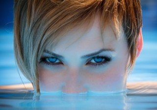 Extensiones de pestañas ¿cómo cuidarlas en verano