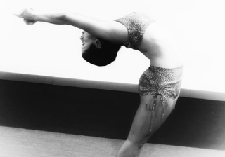 Los beneficios del Bikram Yoga: consigue el cuerpo 10 de tus sueños