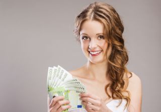 Cuánto dinero dar en una boda y las formas originales de hacerlo