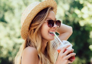 Cómo mantener tus dientes blancos y perfectos sin pasar por casa