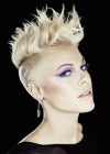 Corte de pelo mohicano o mohawk: las ventajas del look más rebelde