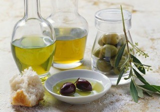 ¿Por qué deberías tomar aceite de oliva en ayunas ¡Conoce sus beneficios!