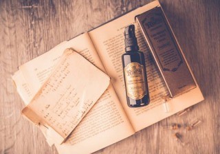 ¿Qué significan los símbolos en las etiquetas de los cosméticos