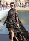 Eva Longoria, Judit Mascó y Doutzen Kroes unidas para democratizar la belleza y la moda