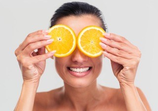 Los alimentos que embellecen tus ojos y los mantienen sanos y jóvenes