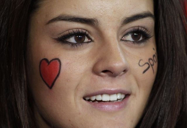 Foto Fan de España antes de comenzar el partido en Sudáfrica
