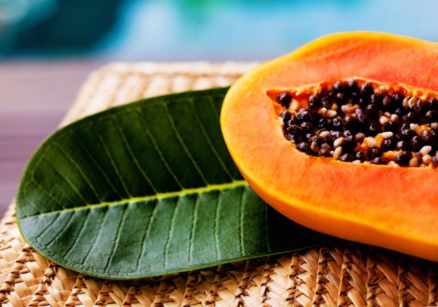 Foto Los 4 principales beneficios cosméticos de la papaya, aliada de tu belleza