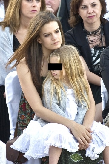 Toni Cant Y Eva Cobo Dan El ltimo Adi s A Su Hija Carlota MujerdeElite Toni Cant Y Eva Cobo Dan El ltimo Adi s A Su Hija Carlota MujerdeElite