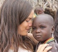 Foto Carlota Cantó, una joven solidaria