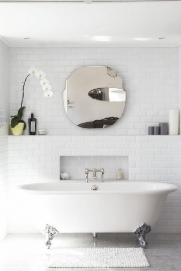 Foto Nunca sobran los espejos en el baño
