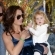 Ir a la foto Brooke Shields con su hija mayor y embarazada