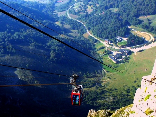 Foto Los Picos de Europa, una fórmula refrescante para el verano