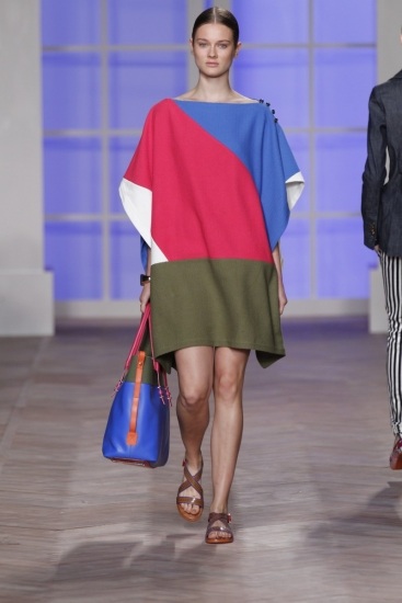 Foto Tommy Hilfiger apuesta por el colorido
