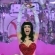 Ir a la foto Katy Perry, rosa y corazones sobre el escenario
