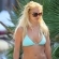 Ir a la foto Britney Spears con un sexy bikini verde