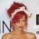 Ir a la foto Rihanna y su lazo con estampado de topos