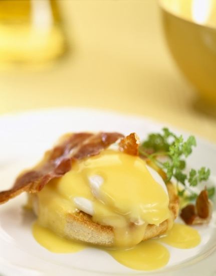 Foto Huevos Benedict, un clásico neoyorquino en la mesa navideña