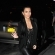 Ir a la foto Kim Kardashian con pantalones pitillo de cuero