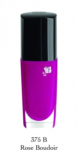 Foto Esmalte de uñas tono Rose Boudoir colección Vernis In Love de Lancôme Foto Esmalte de uñas tono Rose Boudoir colección Vernis In Love de Lancôme