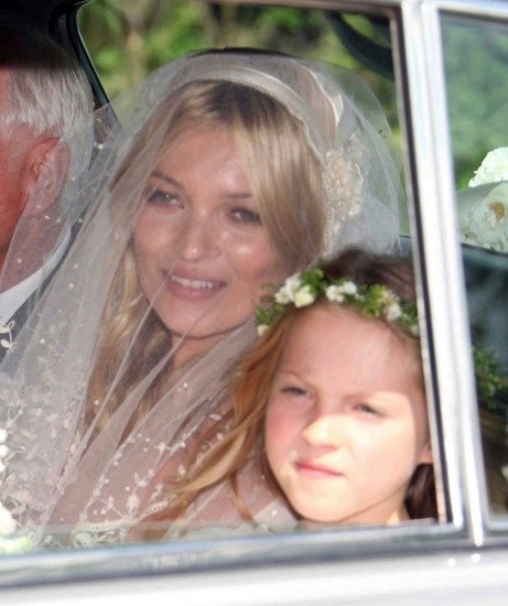 Foto Kate Moss, melena sencilla y chic para su boda con Jamie Hince