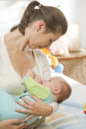 Foto La lactancia materna, causa del pecho caído