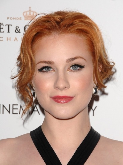 Foto Evan Rachel Wood se atreve con el pelirrojo Foto Evan Rachel Wood se atreve con el pelirrojo